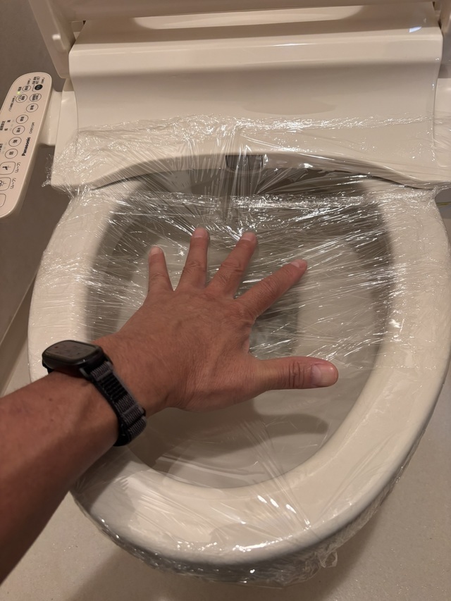 ラッブをかぶせて便器を加圧する